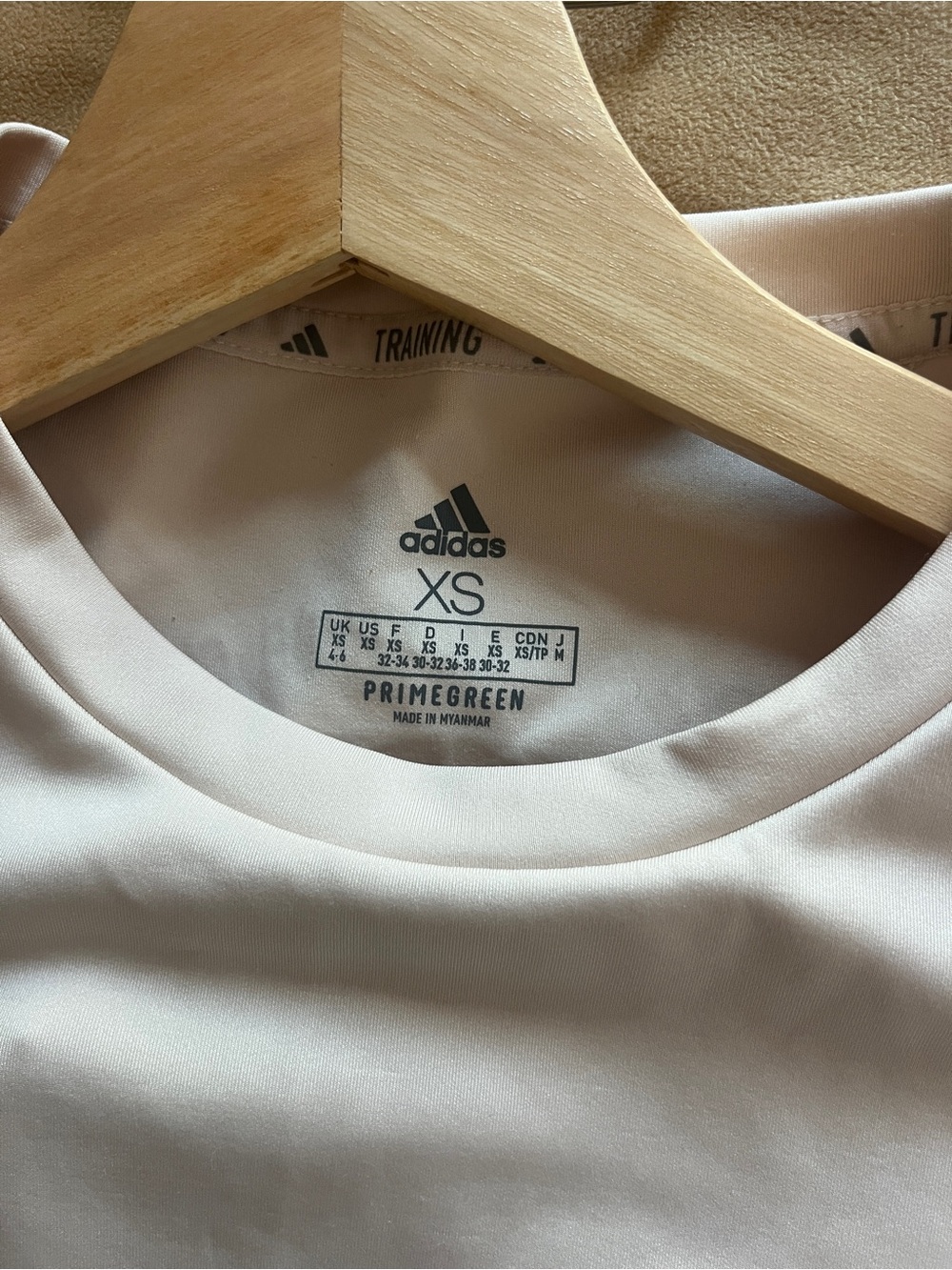 Adidas Prime Green Women’s cream Cropped Long-Sleeve Top - Picture 3 of 3